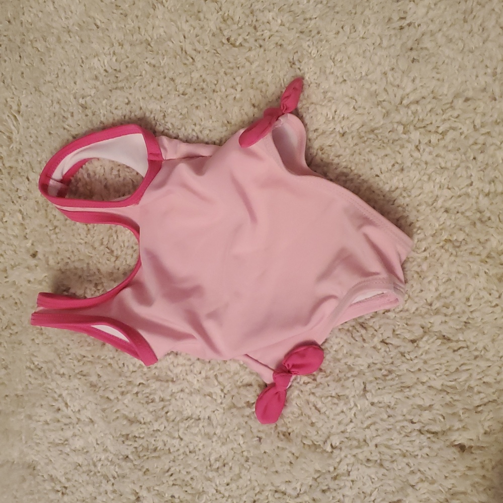 5 For 25$ Wonder Nation Pink Swimsuit with Bows Baby Size 12 Months
